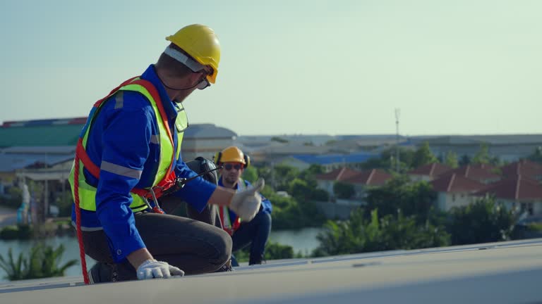 Best Emergency Roof Repair Services  in Brentwood, CA